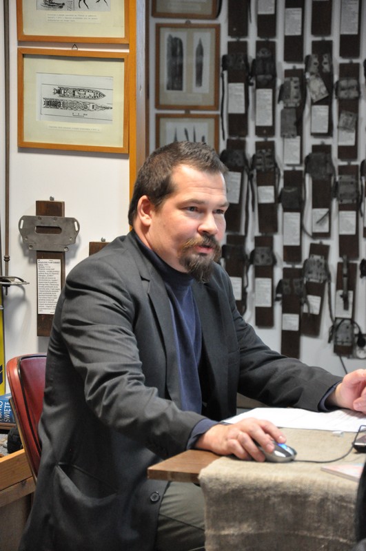 Konfrontacja mitów rodzinnych z dokumentami archiwalnymi Konfrontacja mitów rodzinnych z dokumentami archiwalnymi